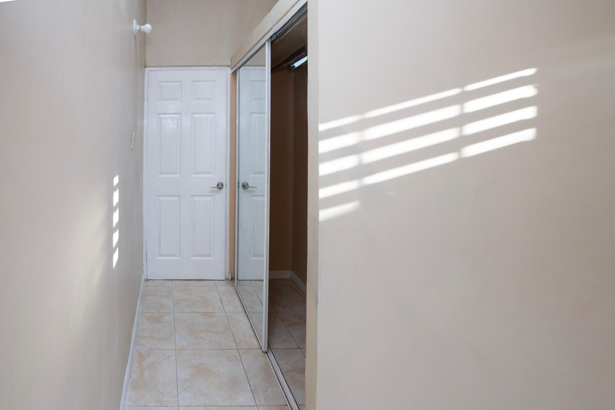 House For Rent: COLLINGWOOD CIRCLE,, Portmore Country Club | $120,000 photo 4