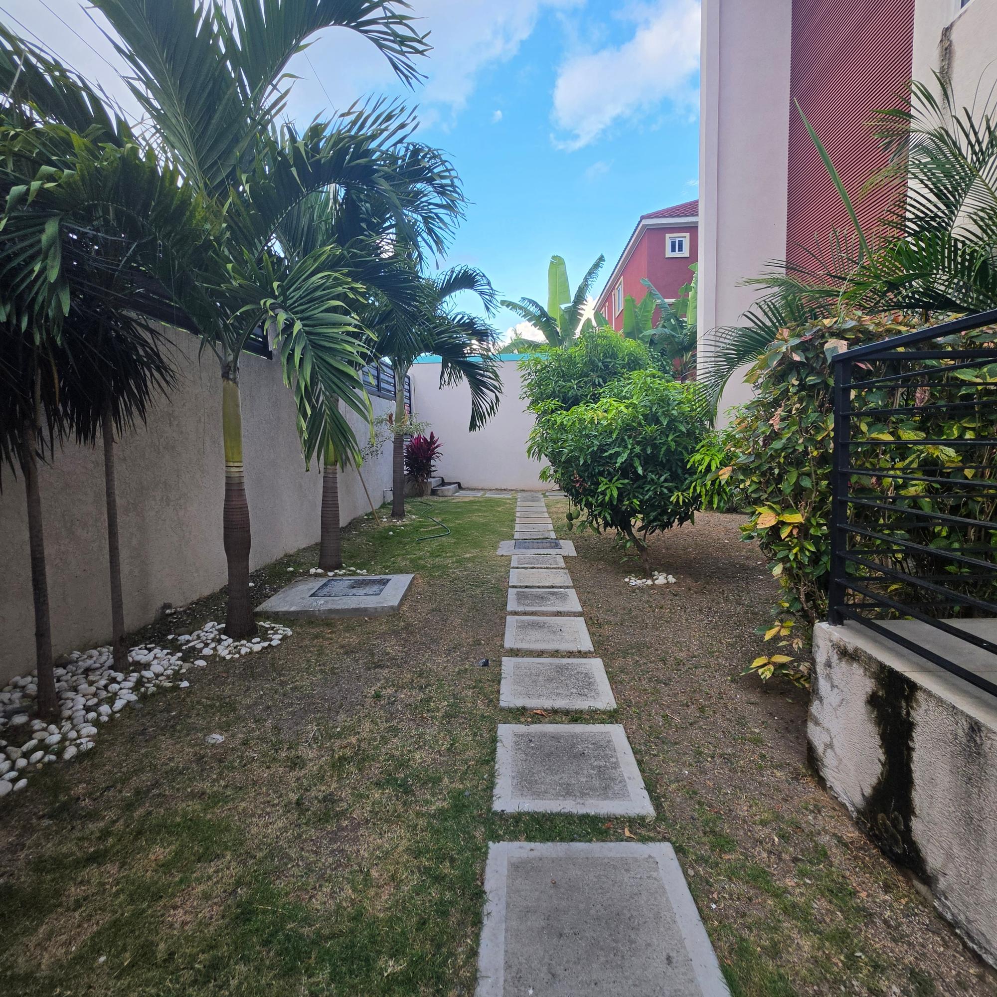 Apartment For Rent: CHARLEMONT AVENUE, Kingston 6 | $1,300 photo 19
